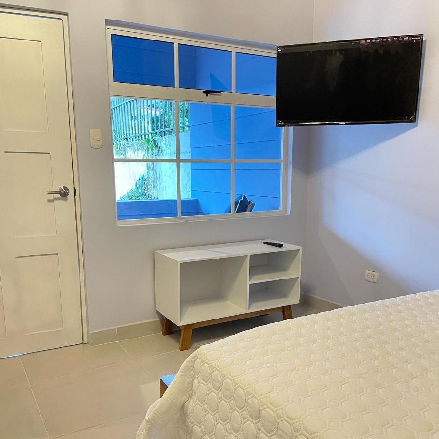 Hotel Mono Azul Кепос Екстериор снимка